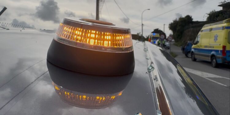 El vigués inventor de la baliza que llevarás en tu coche: «Siento que esto es como un deber cumplido»