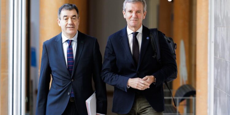 La Xunta advierte a la USC de que «explorará todas las vías» si rompe el pacto