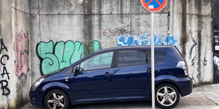 Aparcamiento a medida en Camiño Regueiro