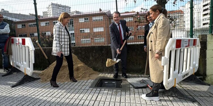 En marcha las obras de la rampa mecánica que unirá García Barbón con el Halo