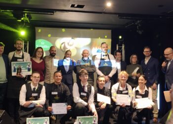 Ponteareas ya presume de tener al mejor camarero de la provincia y Vigo, al segundo