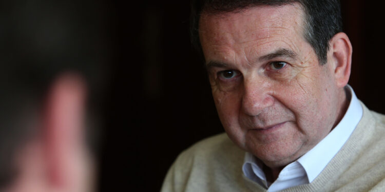 Abel Caballero se subirá un 8% su sueldo (y el de 14 concejales): 6.000€ más que en 2024