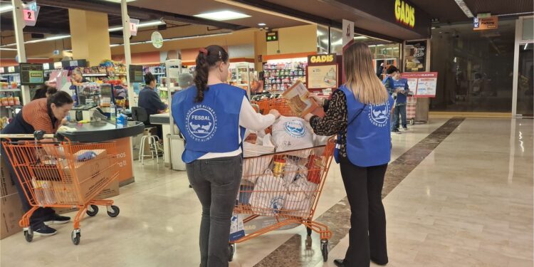 «La gran recogida» consigue reunir 220.000 kilos de alimentos de los supermercados Gadis