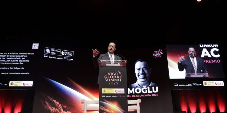 Daron Acemoglu apuesta por una IA ‘pro-worker’: «Es más beneficiosa que la idea de automatización”
