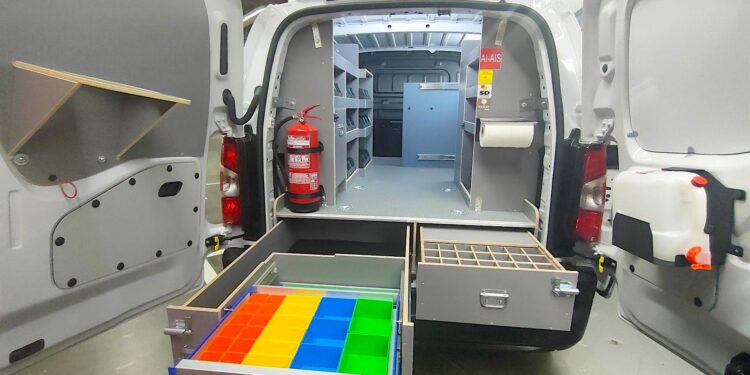 El taller CustomFit de Stellantis Vigo ha ‘personalizado’ más de 127.000 vehículos en 2025