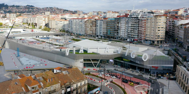 Revolución en Vialia Vigo para Navidad: pop-up de IKEA o convertir a tu hijo en gruista, entre las novedades