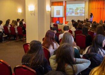 Más de 200 alumnos de Galicia y Cataluña participan en Vigo en el XIV Foro Intercomunitario de Investigación Juvenil