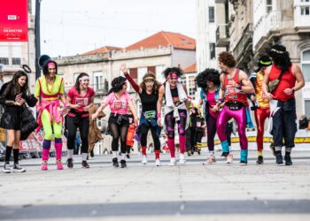 La carrera más divertida de la Navidad de Vigo cumple 20 años buscando un récord de participación