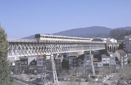 Se inicia el procedimiento para expropiar y ejecutar la renovación del tramo ferroviario Redondela-Arcade