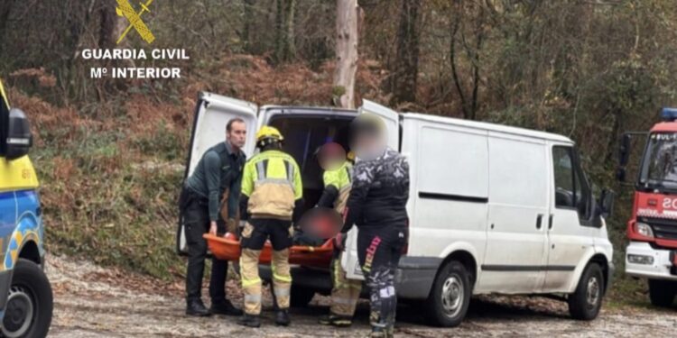 Un motorista herido de gravedad al sufrir una caída cuando hacía trial