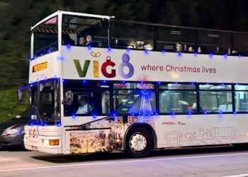 25 años del autobús turístico de Dolores Vilariño