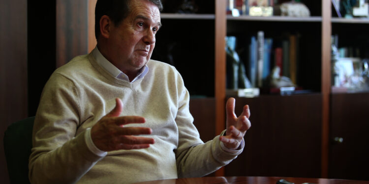 Abel Caballero alega ahora que su subida de salario es del 7,66%: «Como todos los empleados públicos»