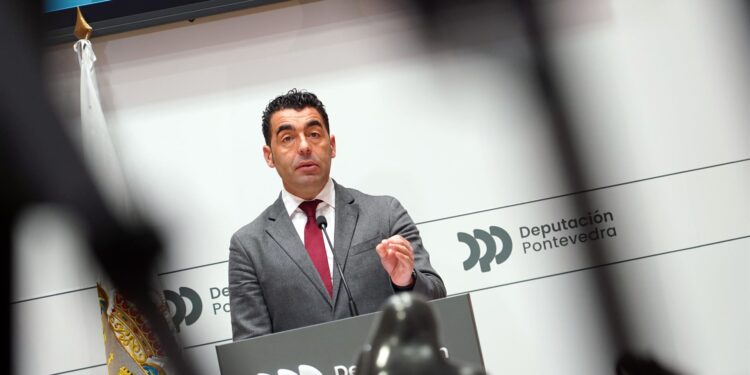 La Diputación de Pontevedra aprueba definitivamente el presupuesto de 2026, el mayor de su historia