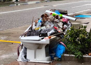 Más de un mes sin recoger