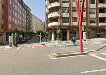 Más problemas con el tráfico en Vigo: ahora le toca el turno a una calle del entorno de Camelias