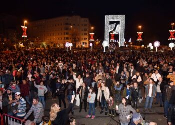 Música, fiesta, chocolatada y pre-campanadas: así se adelanta una parroquia de Vigo al fin de año