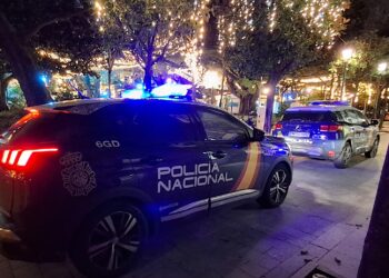 Detenido tras entrar a robar en una caseta del Cíes Market