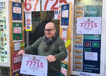 Un repartido quinto premio deja pellizcos en Vigo y su área: Porta do Sol, repite