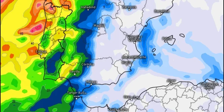 Alerta naranja por temporal costero: olas de siete metros, vientos del suroeste y actividad deportiva suspendida