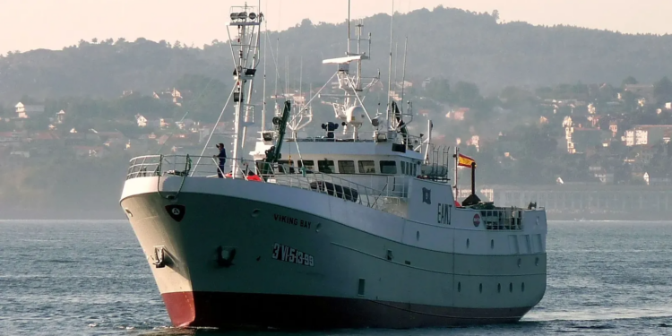 Nueva Zelanda suspende la búsqueda del marinero gallego desaparecido