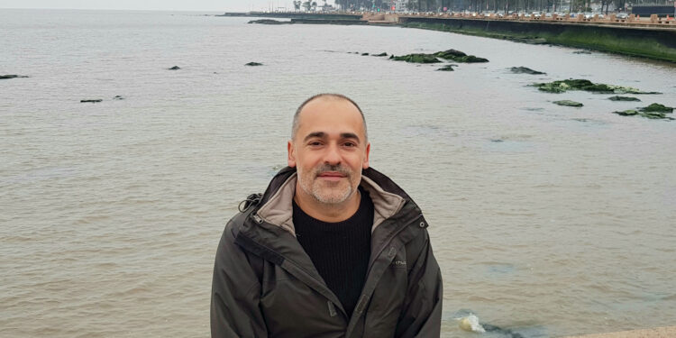 “A banda deseñada pode ser un lugar para escoitar a memoria”