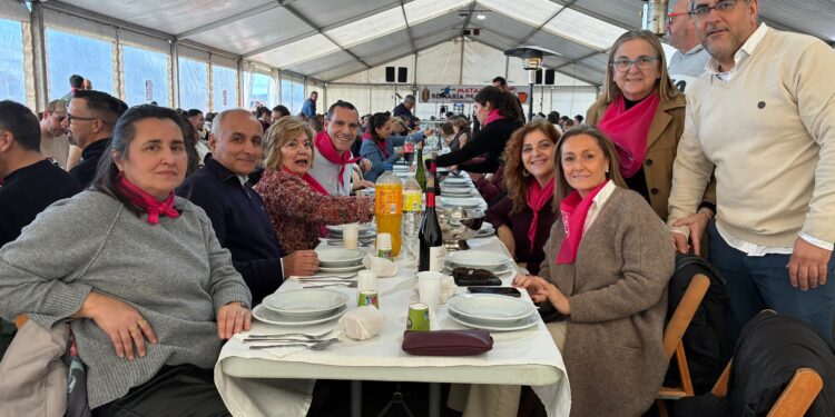 Luisa Sánchez participa en la Festa do Cocido de Matamá