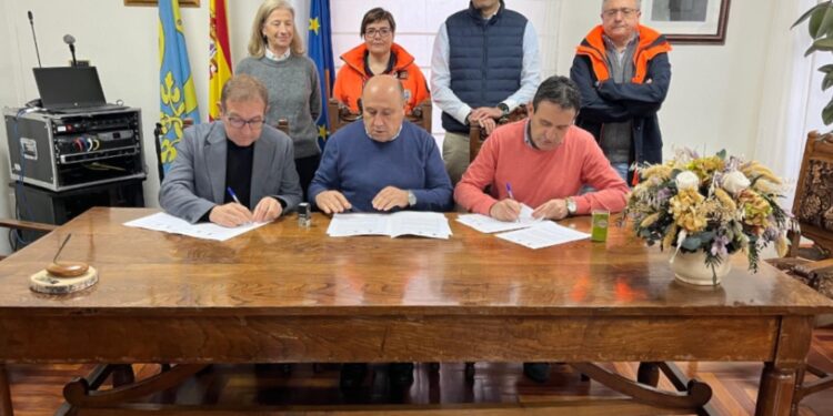 Tres concellos se unen para blindar la frontera del Miño