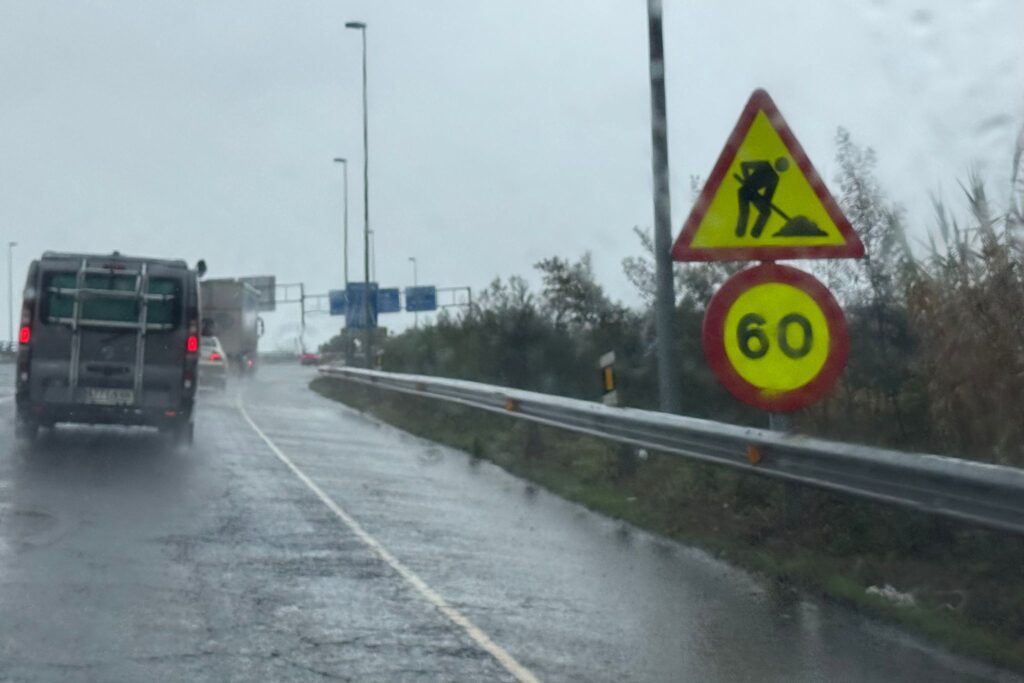 Radar, cambio de velocidad y obras: la VG20 viguesa se convierte en una encerrona