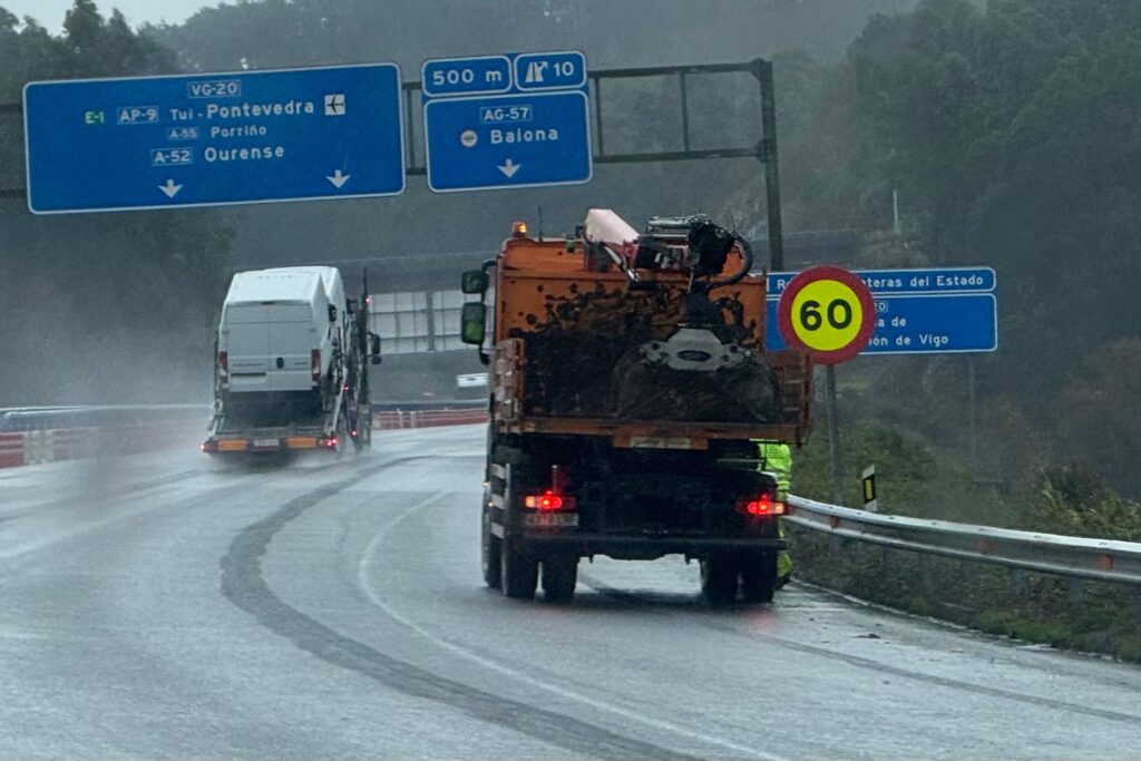 Radar, cambio de velocidad y obras: la VG20 viguesa se convierte en una encerrona
