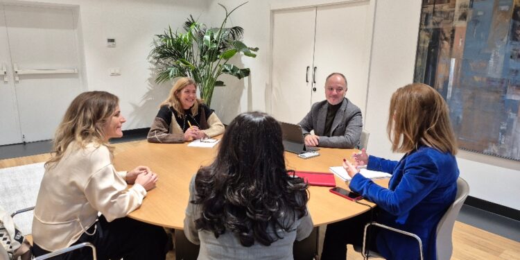 Zona Franca y UVigo abren la puerta definitiva para convertir tu proyecto universitario en una empresa real