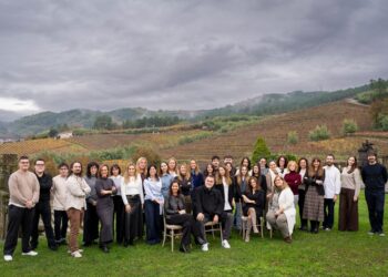 Torres y Carrera se consolida en la élite de la comunicación