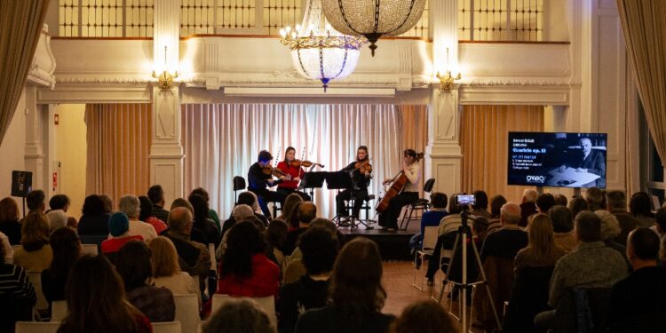 La Vigo 430 desafía los límites del sonido con un concierto íntimo en el MARCO