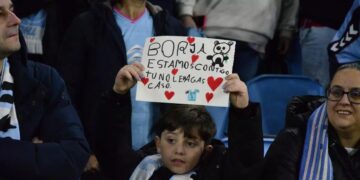 Final feliz para la búsqueda del ‘Panda’: Borja Iglesias se cita con André, el niño que emocionó a Balaídos