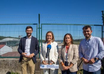 Luisa Sánchez plantea un acuerdo para que Vigo exija a Aena que «ejerza sus competencias» y potencie Peinador