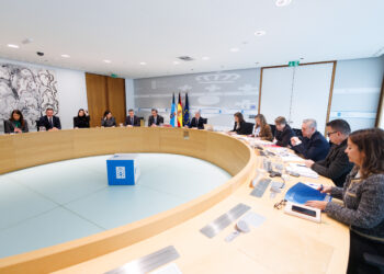 Luz verde de la Xunta al acuerdo para la descentralización de grado de Medicina