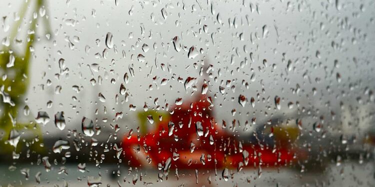 El mal tiempo deja un reguero de incidentes