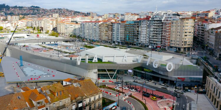 Vialia Vigo presenta su agenda de febrero: talleres, música en directo y propuetas familiares