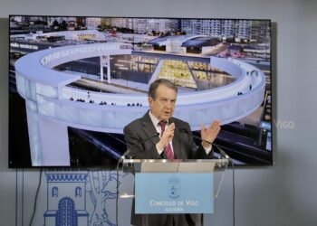 Caballero gasta 22.000 euros en luces y sonido para «proyectar imagen de transparencia» en las ruedas de prensa