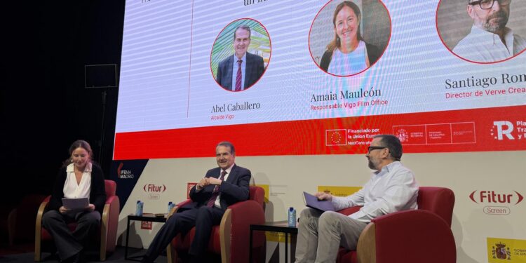 Vigo se consolida en Fitur como el gran plató del audiovisual: «Las luces de Navidad no solo se admiran, se ruedan»