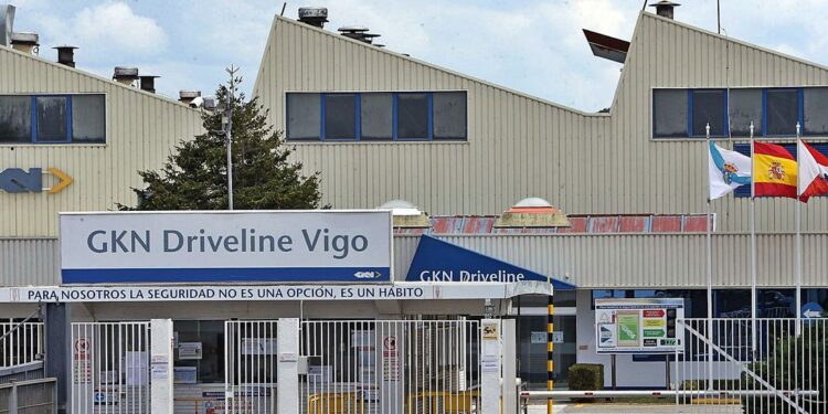 La compañía de automoción GKN Driveline Vigo inicia un proceso de despido para 75 personas