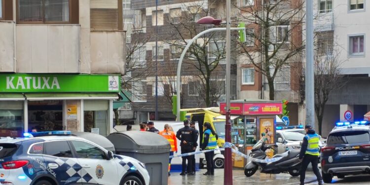 Una mujer fallece en el acto tras precipitarse desde un séptimo piso en Vigo