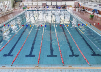 El centro de Vigo se queda sin una dotación deportiva clave: cerrada la piscina del Náutico