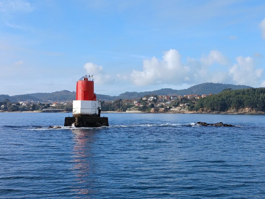 Las Rías Baixas vivieron un apacible sábado a la espera de la tormenta. Este 10 de enero se despachó en Vigo y el resto de su comarca con cielos despejados y temperaturas moderadas. Así ha sido la jornada de transición antes de la entrada de una nueva borrasca.