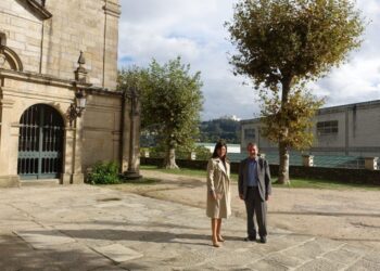 Caballero presume de avanzar (tras licitar dos veces el mismo contrato) con las 200 viviendas de Santa Cristina