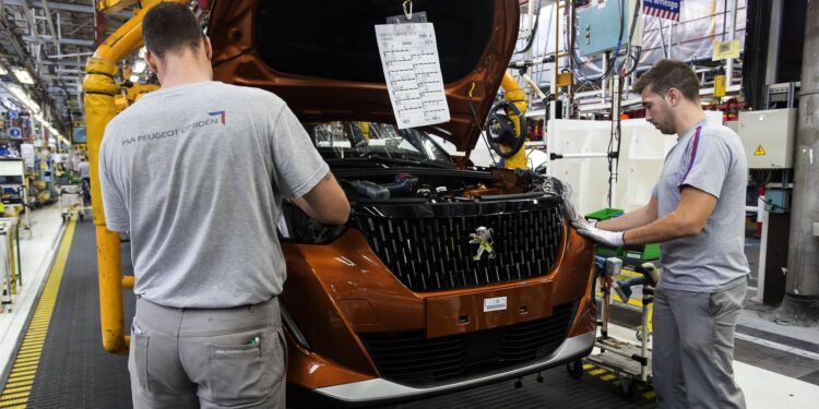 Stellantis Vigo amplía su parada de producción por la falta de piezas debido al temporal