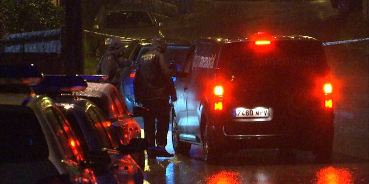 Mos amanece con las banderas a media asta en el primer día de luto por María Belén